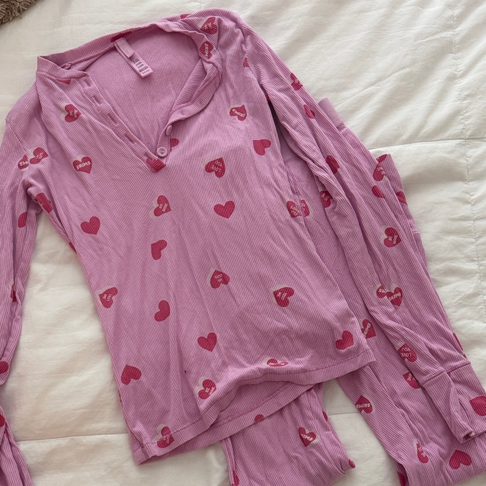 Skims Valentine pajama set